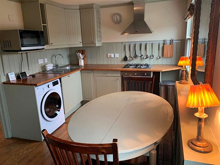 1 Bedroom Flat To Rent In Balcombe Street, London, NW1