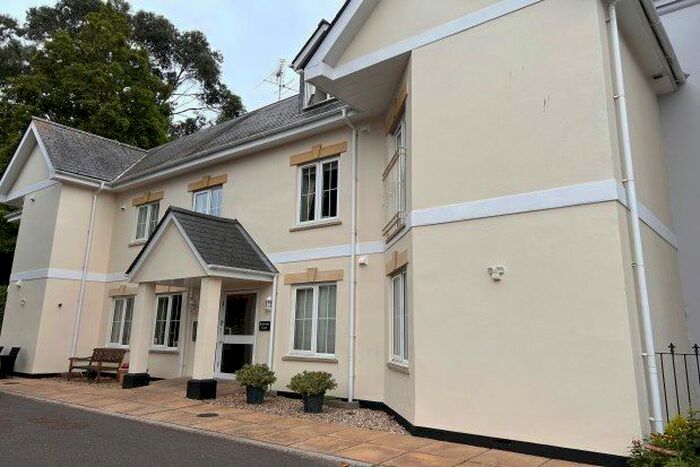 1 Bedroom Flat To Rent In Plantation Terrace, Dawlish, EX7