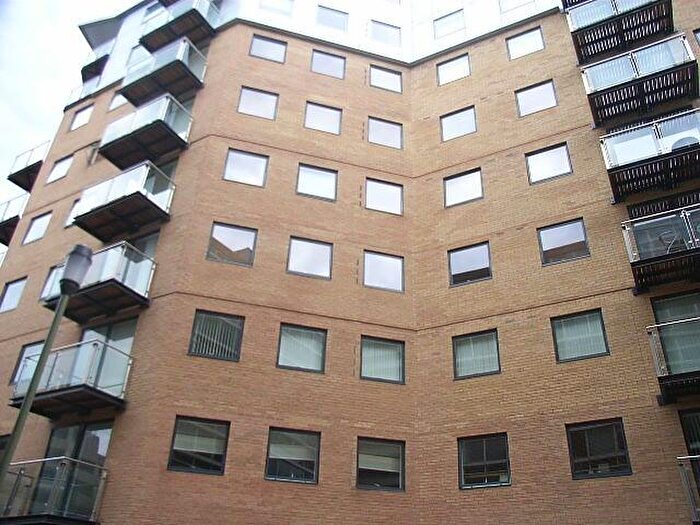 1 Bedroom Apartment To Rent In Projection West, Merchants Place, Reading, RG1