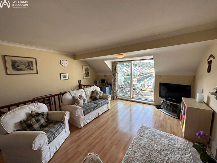 3 Bedroom Terraced House For Sale In Hen Gei Llechi, Y Felinheli, LL56