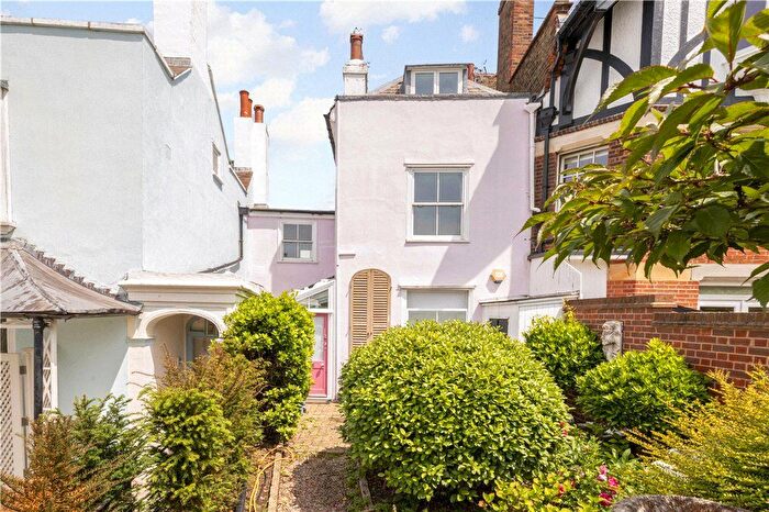 4 Bedroom Terraced House For Sale In The Green, Wimbledon Village, SW19