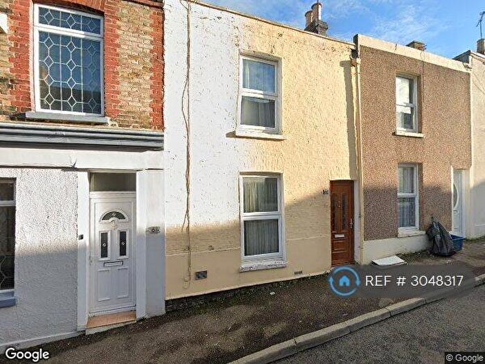 2 Bedroom Terraced House To Rent In Alexandra Road, Ramsgate, CT11