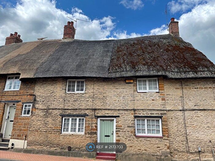 2 Bedroom Terraced House To Rent In High Street, Irchester Wellingborough, NN29