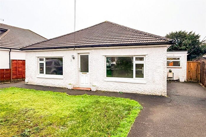 3 Bedroom Bungalow For Sale In Milton Grove, New Milton, Hampshire, BH25