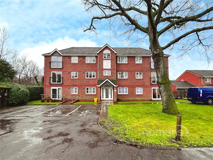 1 Bedroom Apartment For Sale In Collingwood, Farnborough, Hampshire, GU14