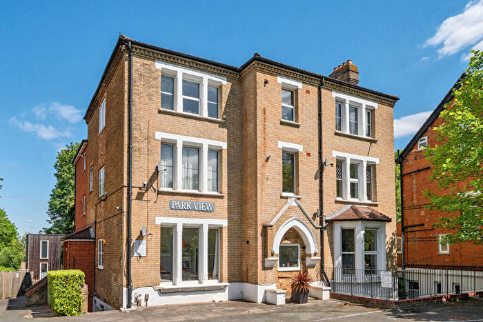 2 Bedroom Apartment For Sale In Anerley Road, London, SE20