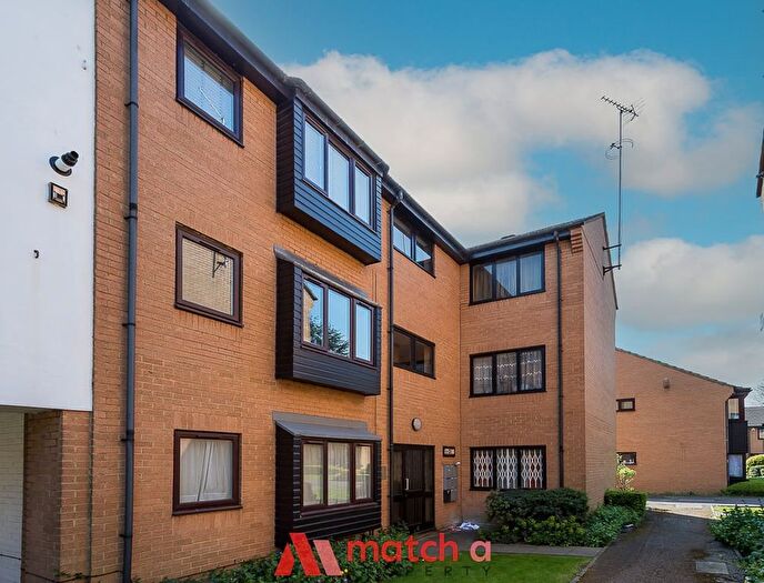 1 Bedroom Flat To Rent In Wilkinson Way, Chiswick, London, W4