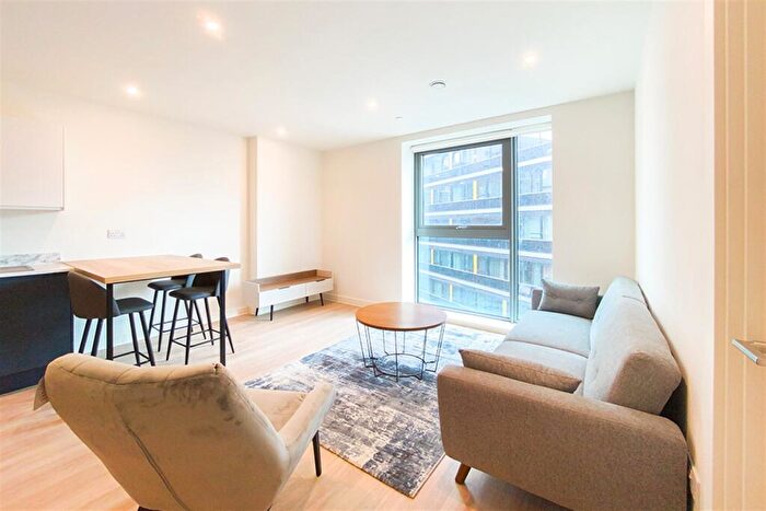 2 Bedroom Apartment To Rent In Laurence Place, New Kings Head Yard, M3