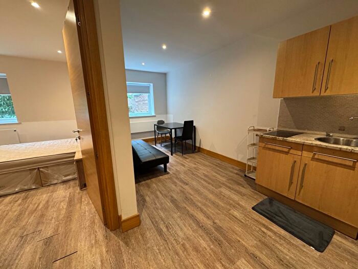 1 Bedroom Flat To Rent In Colindale Av, London, NW9