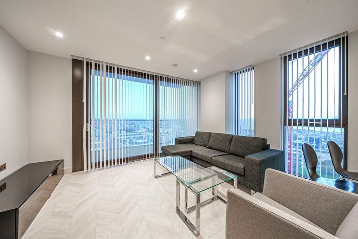 1 Bedroom Flat To Rent In The Waterman, Tidemill Square, Lower Riverside, Greenwich Peninsula, SE10