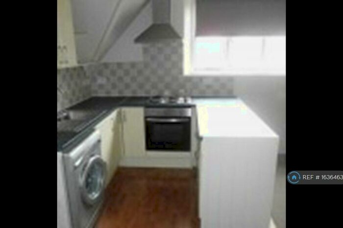 1 Bedroom Flat To Rent In Bull Pitch, Dursley, GL11