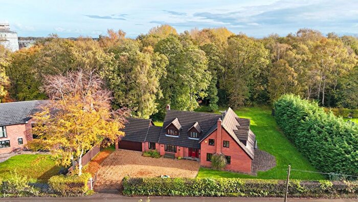 4 Bedroom Detached House For Sale In Wrenbury Road, Aston, CW5