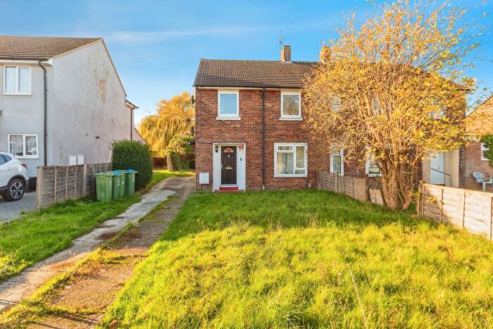 1 Bedroom Maisonette For Sale In Thrasher Road, Aylesbury, Buckinghamshire, HP21