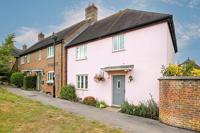 3 Bedroom End Of Terrace House For Sale In Upper School Lane, Blandford Forum, DT11