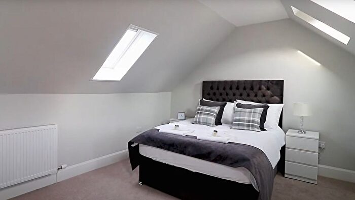 3 Bedroom Flat To Rent In Broughton Street Lane, Mews Cottage, New Town, Edinburgh, EH1