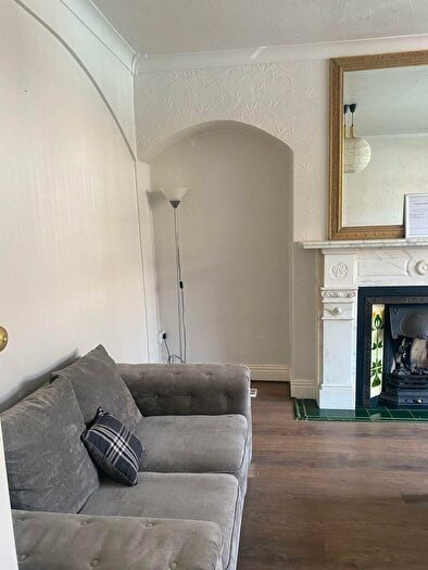 5 Bedroom Semi-Detached House To Rent In Selborne Gardens, Jesmond Vale, Newcastle Upon Tyne, NE2