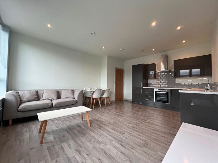 2 Bedroom Flat To Rent In Cubic Apartments, Stanningly Road, Bramley, LS13