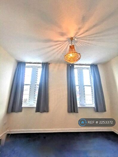 1 Bedroom Flat To Rent In Henrietta Street, Girvan, KA26