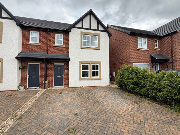3 Bedroom Semi-Detached House To Rent In Egret Close, Preston, PR2