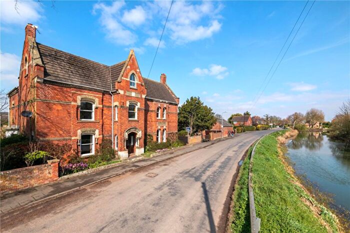 7 Bedroom Detached House For Sale In Station Road, Surfleet, Spalding, Lincolnshire, PE11
