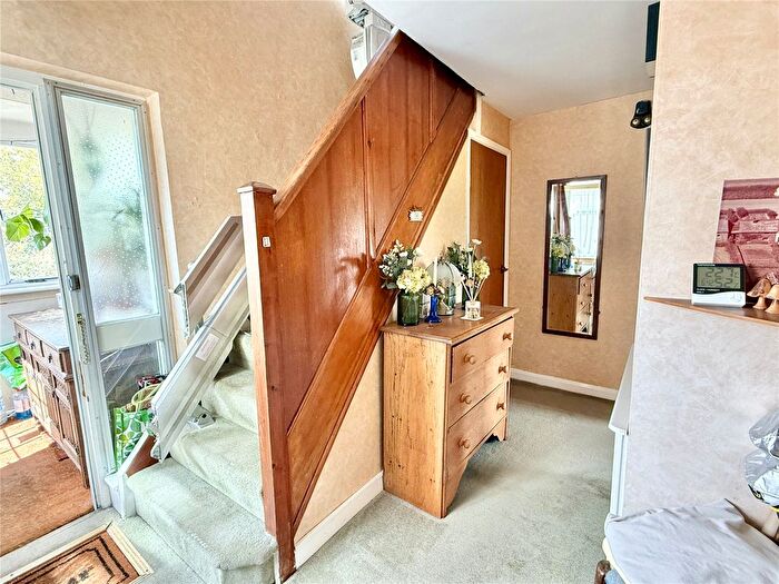 4 Bedroom Semi-Detached House For Sale In Rhos Common, Llanymynech, Powys, SY22