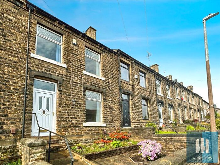 3 Bedroom Terraced House To Rent In Orchard Terrace, Newsome, Huddersfield, HD4