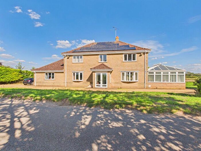3 Bedroom Detached House For Sale In Eastmoor Road, Eastmoor, King's Lynn, PE33