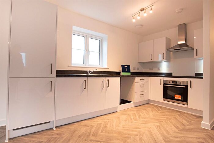 2 Bedroom Detached House To Rent In Irthlingborough Road East, Wellingborough, NN8