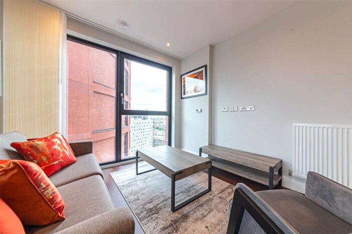 1 Bedroom Apartment To Rent In Avalon Point, Silvocea Way, London, E14