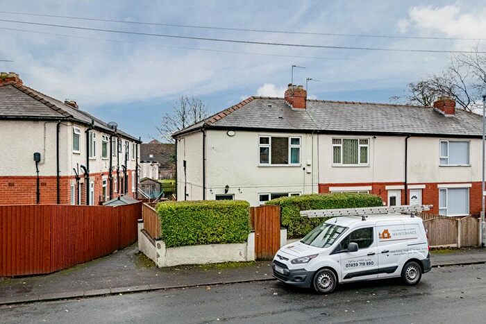 2 Bedroom End Terrace House For Sale In Pickersgill Street, Ossett, WF5