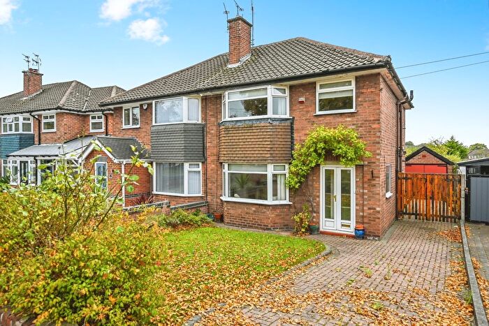 3 Bedroom Semi Detached House For Sale In Buckingham Road, Maghull, Liverpool, Merseyside, L31