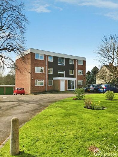 2 Bedroom Flat To Rent In Birmingham Road, Allesley, Coventry, CV5