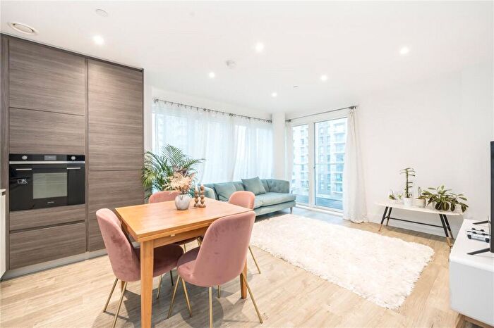 2 Bedroom Apartment To Rent In Pegler Square, Kidbrooke Village, London, SE3