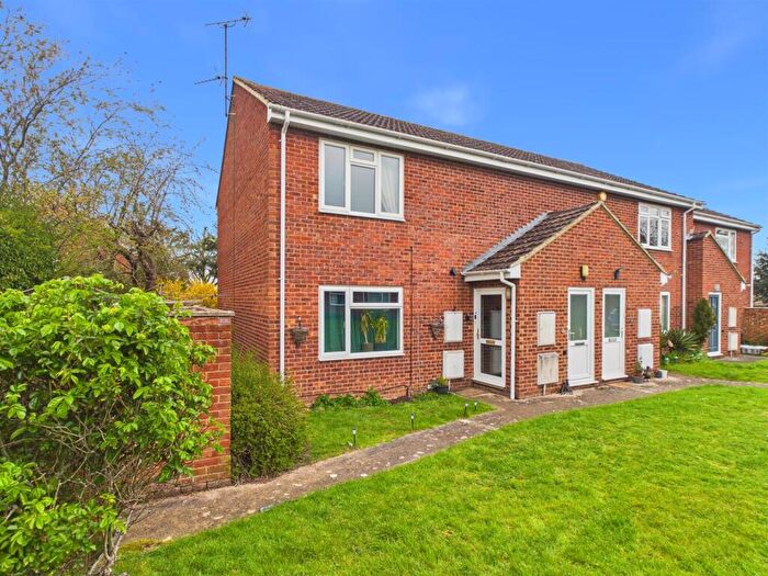 1 Bedroom Maisonette For Sale In Parton Road, Churchdown, Gloucester, GL3