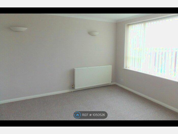 2 Bedroom Maisonette To Rent In Evesham Road, Astwood Bank, Redditch B96