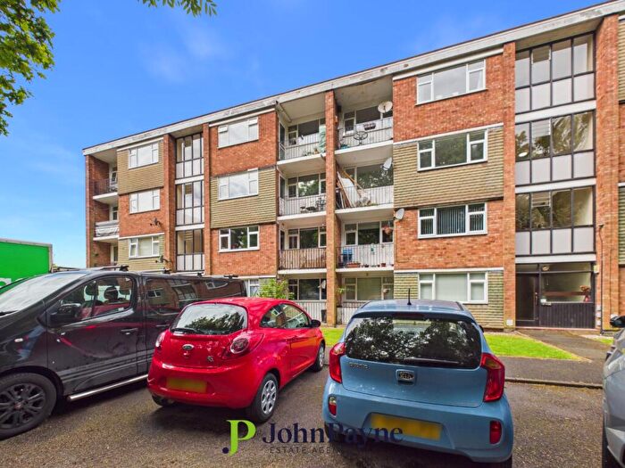 2 Bedroom Apartment For Sale In Tile Hill Lane, Tile Hill, Coventry, CV4