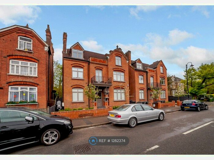 4 Bedroom Flat To Rent In Glenmore Apartments, London, SE19