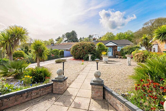 2 Bedroom Detached Bungalow For Sale In Bracken Avenue, Overstrand, NR27
