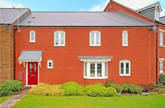 3 Bedroom Terraced House To Rent In Bloxham, Banbury, OX15