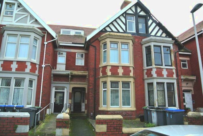 2 Bedroom Flat To Rent In Horncliffe Road, Blackpool, FY4