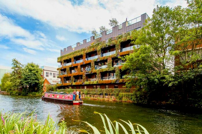 3 Bedroom Apartment To Rent In Orsman Road, Haggerston, N1