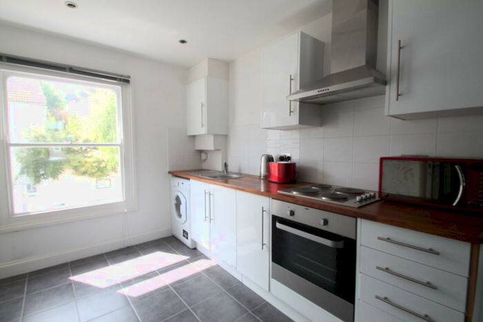 1 Bedroom Flat To Rent In Ashdown Road, Brighton, BN2