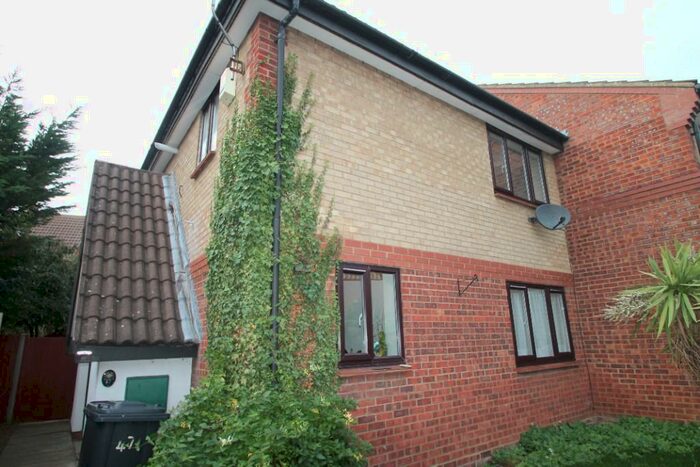 1 Bedroom Cluster House To Rent In Clover Avenue, Bedford, Bedfordshire, MK41