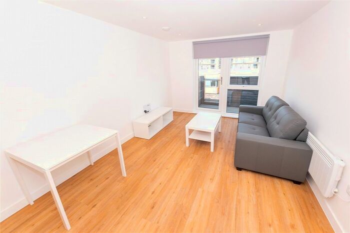1 Bedroom Flat To Rent In The Plaza, Advent Way, Ancoats, Manchester, M4