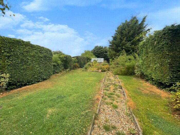 3 Bedroom Semi-Detached House For Sale In Preston Deanery Road, Quinton, Northampton, NN7