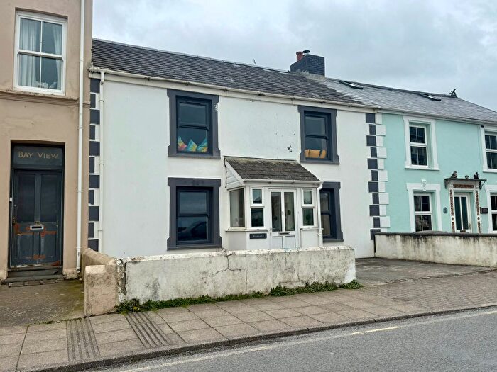 3 Bedroom Terraced House For Sale In High Street, Borth, SY24