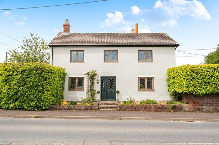 4 Bedroom Detached House For Sale In Butt Street, Ludgershall, Andover, SP11