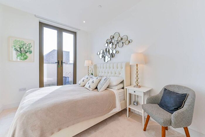 3 Bedroom Flat For Sale In Woodfield Road, Westbourne Park, London, W9