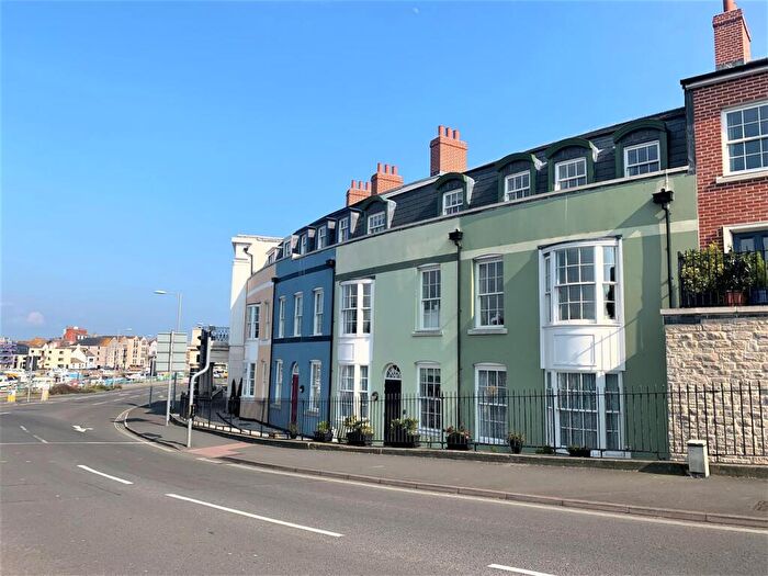 2 Bedroom Retirement Property For Sale In North Quay, Retirement, Overlooking Harbour, DT4