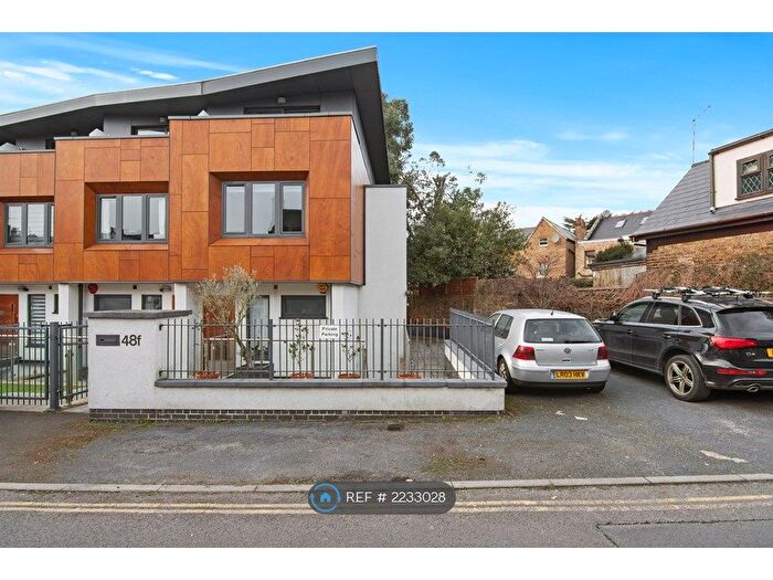 3 Bedroom Semi-Detached House To Rent In Mountfield Road, London, W5
